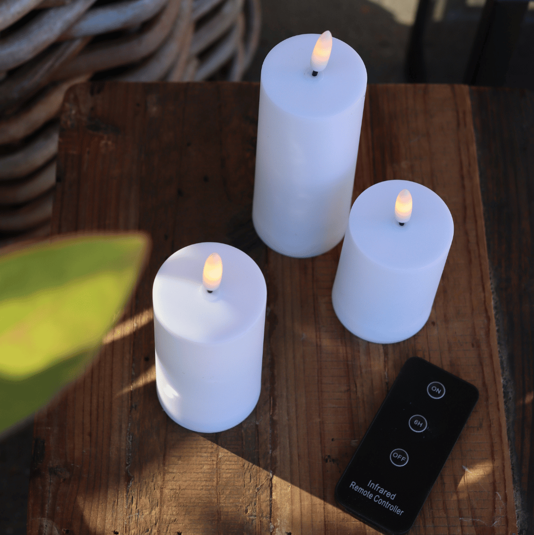Outdoor LED Kerzen – 3er-Set in Weiß - inkl. Fernbedienung - Nordicflame-de