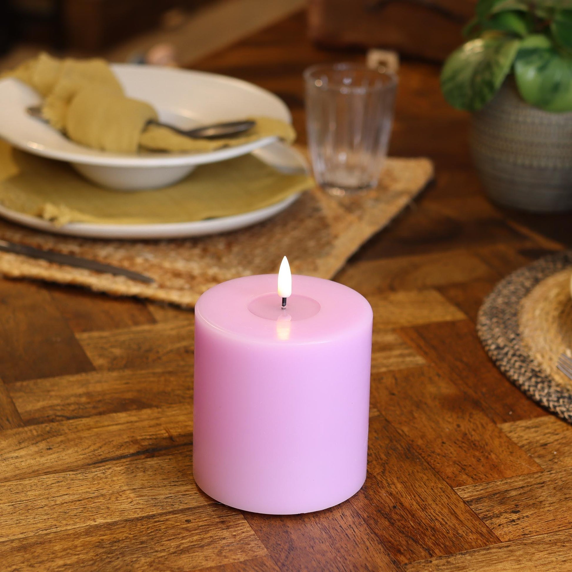 LED-Kerze D10 x 10 cm - Deluxe Echtwachs - Realistische 3D Flamme - Nordicflame-de