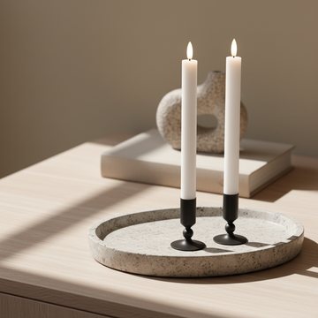2er-Set LED Stabkerzen – Weiß (22,5 cm) - Tafelkerzen 3D Flamme