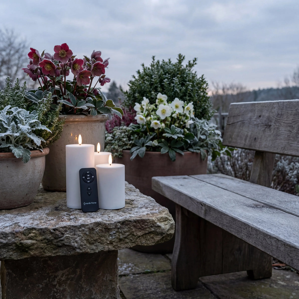 Premium Outdoor 3er-Set Nordic Flame LED-Kerzen inkl. Fernbedienung –