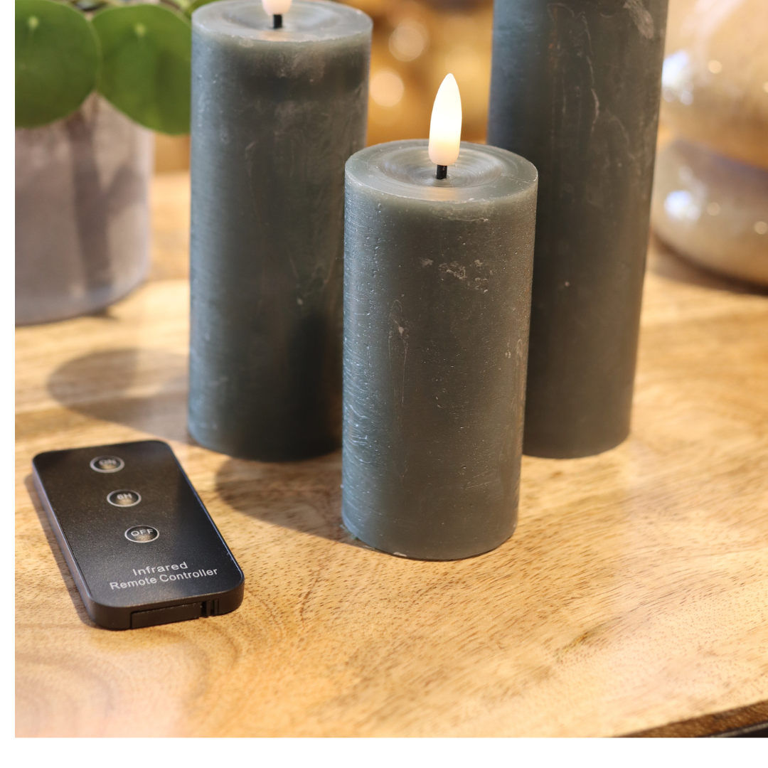 LED-Stumpenkerzen D5 - Set mit 3 Kerzen & Fernbedienung - grünen - Nordicflame-de