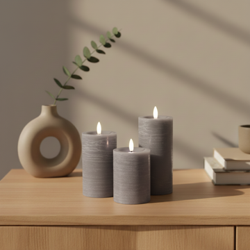 3er-Set LED Stumpenkerzen innen – Grau mit Fernbedienung & realistischer 3D-Flamme