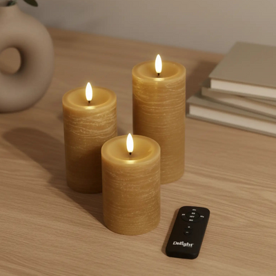 3er-Set LED Stumpenkerzen innen – Curry mit Fernbedienung & realistischer 3D-Flamme Deluxe Homeart