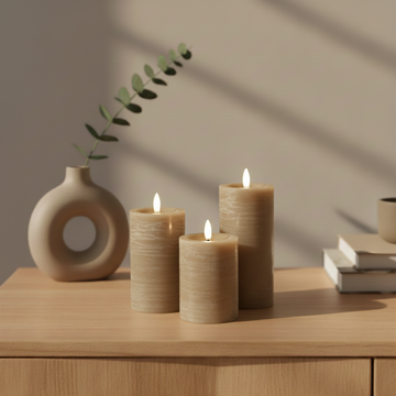 3er-Set LED Stumpenkerzen innen – Karamell mit Fernbedienung & realistischer 3D-Flamme