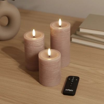 3er-Set LED Stumpenkerzen innen – Rosa mit Fernbedienung & realistischer 3D-Flamme Deluxe Homeart
