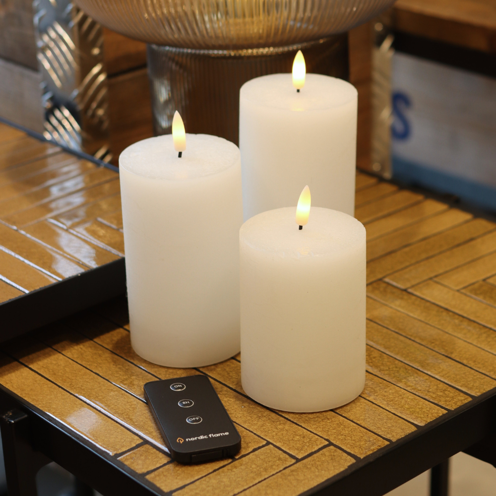 Deluxe Homeart Kerze Shop | LED Kerzen mit 3D Flamme | Nordicflame.de