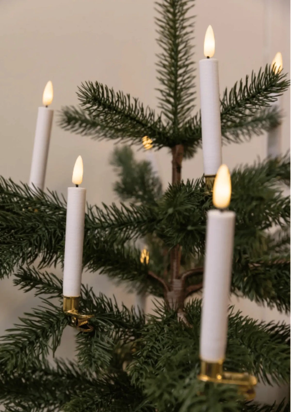 10 Stück LED-Weihnachtsbaumkerzen mit 3D-Flamme, Timer und Fernbedienung - Nordicflame-de