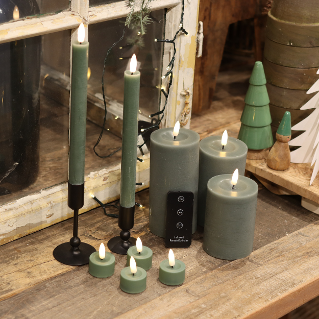 Großes LED-Kerzenset mit 9 Kerzen und Fernbedienung - Grün - Nordicflame-de