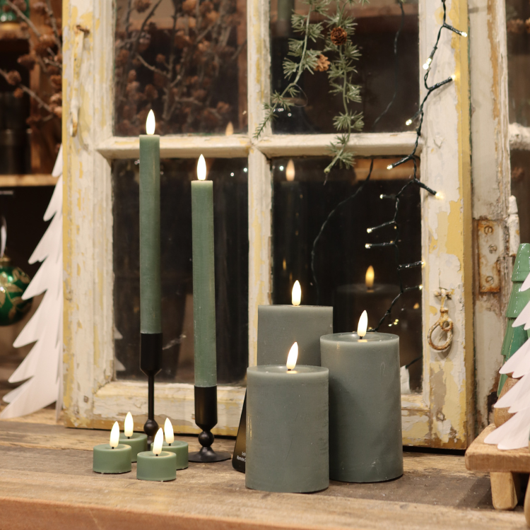 Großes LED-Kerzenset mit 9 Kerzen und Fernbedienung - Grün - Nordicflame-de