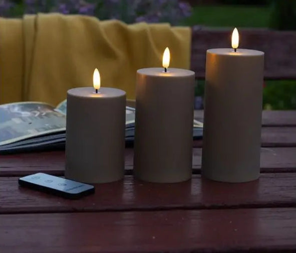 Outdoor LED-kerzen D5 3er-Set in Sandfarbe - Nordicflame-de