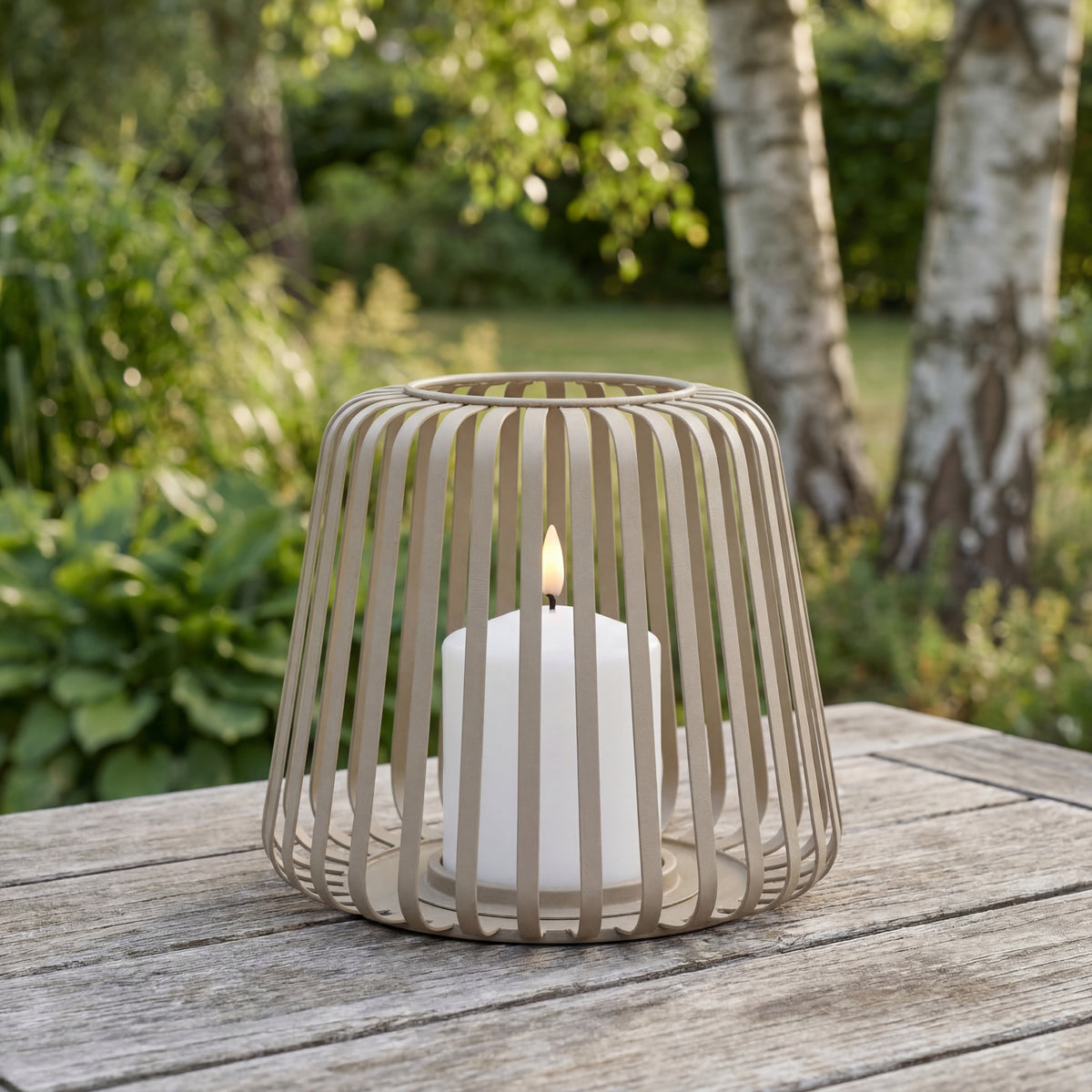 Metall-Laterne inkl. LED-kerzen – Outdoor