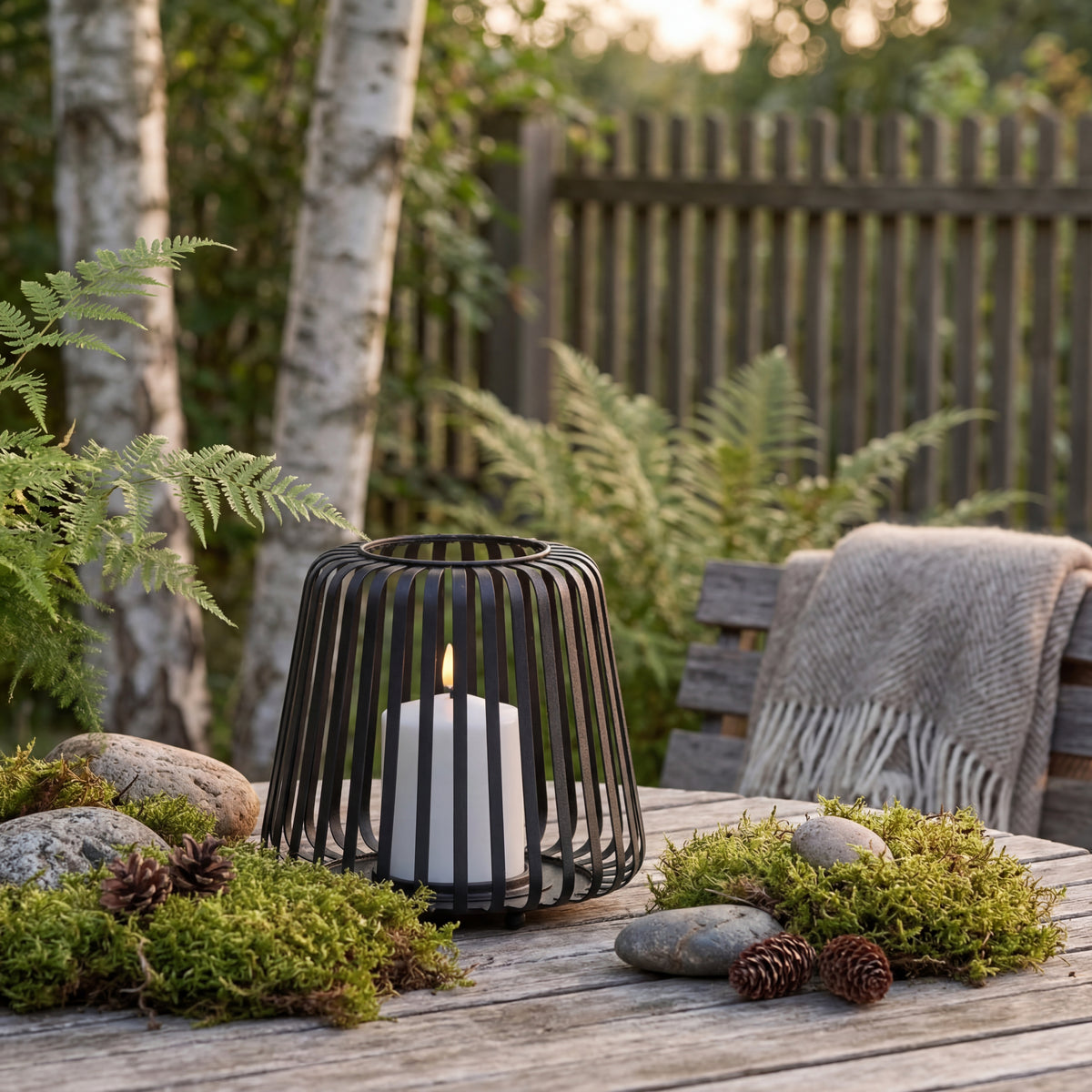 Metall-Laterne inkl. LED-kerzen – Outdoor